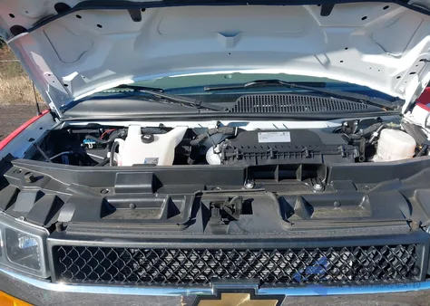 2023 Chevrolet Express Cargo Rwd 2500 Regular Wheelbase Wt z USA, uszkodzony, nr VIN 1GCWGAFP1P1133094